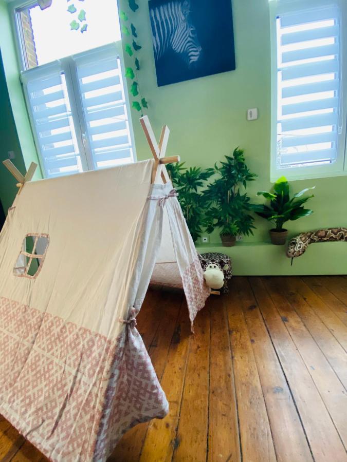 Bed and Breakfast Hypolite Avesnes-sur-Helpe Exterior foto